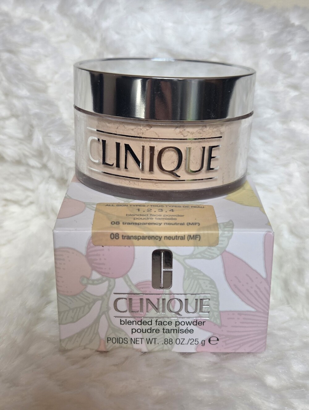 Clinique Blended Face Powder - 08 transparency